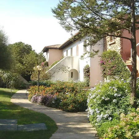 Eurotel Gardens Hotel *